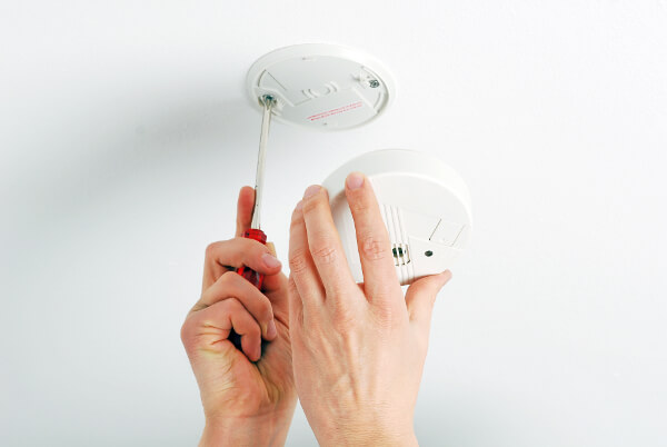 Installation eines Rauchmelders